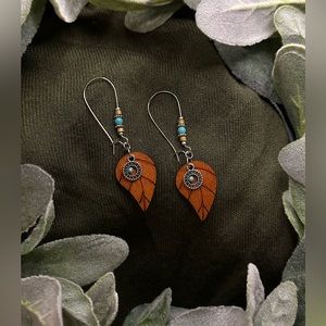 New drop leaf turquoise earrings.